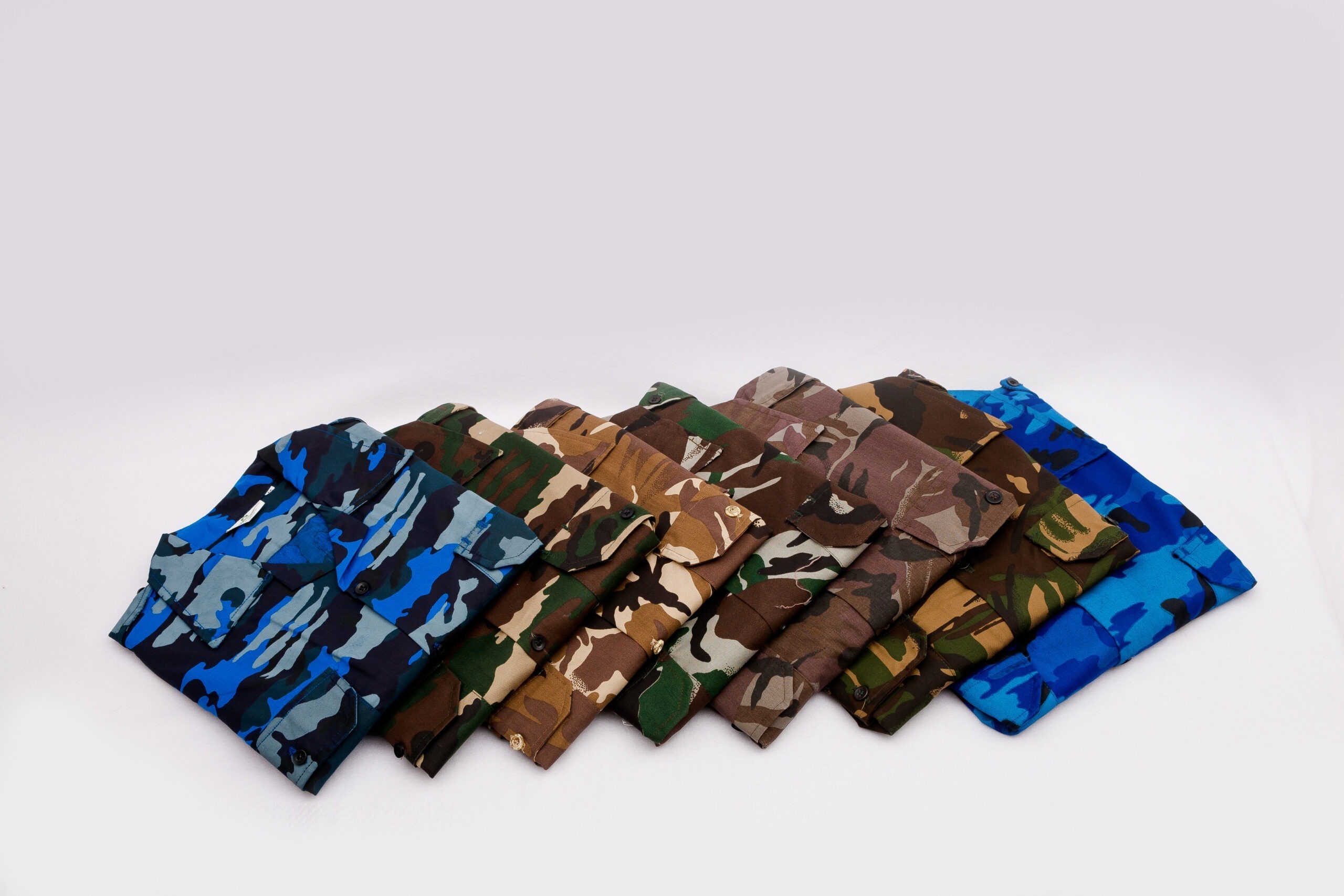 Camo 2- Camo jacket with hood - Image 2