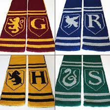Aspen Knited logo Scarf - Image 12