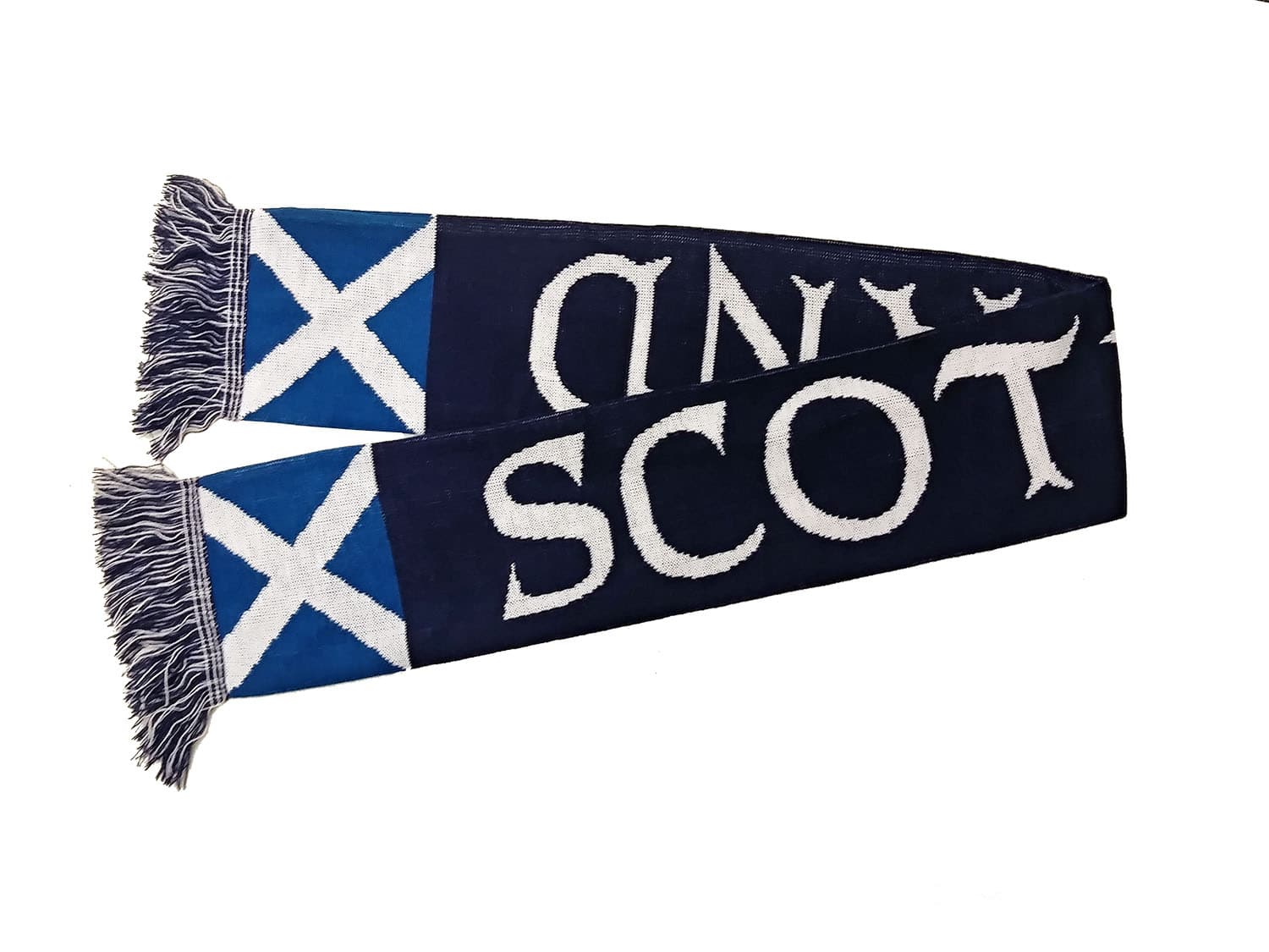 Aspen Knited logo Scarf - Image 14